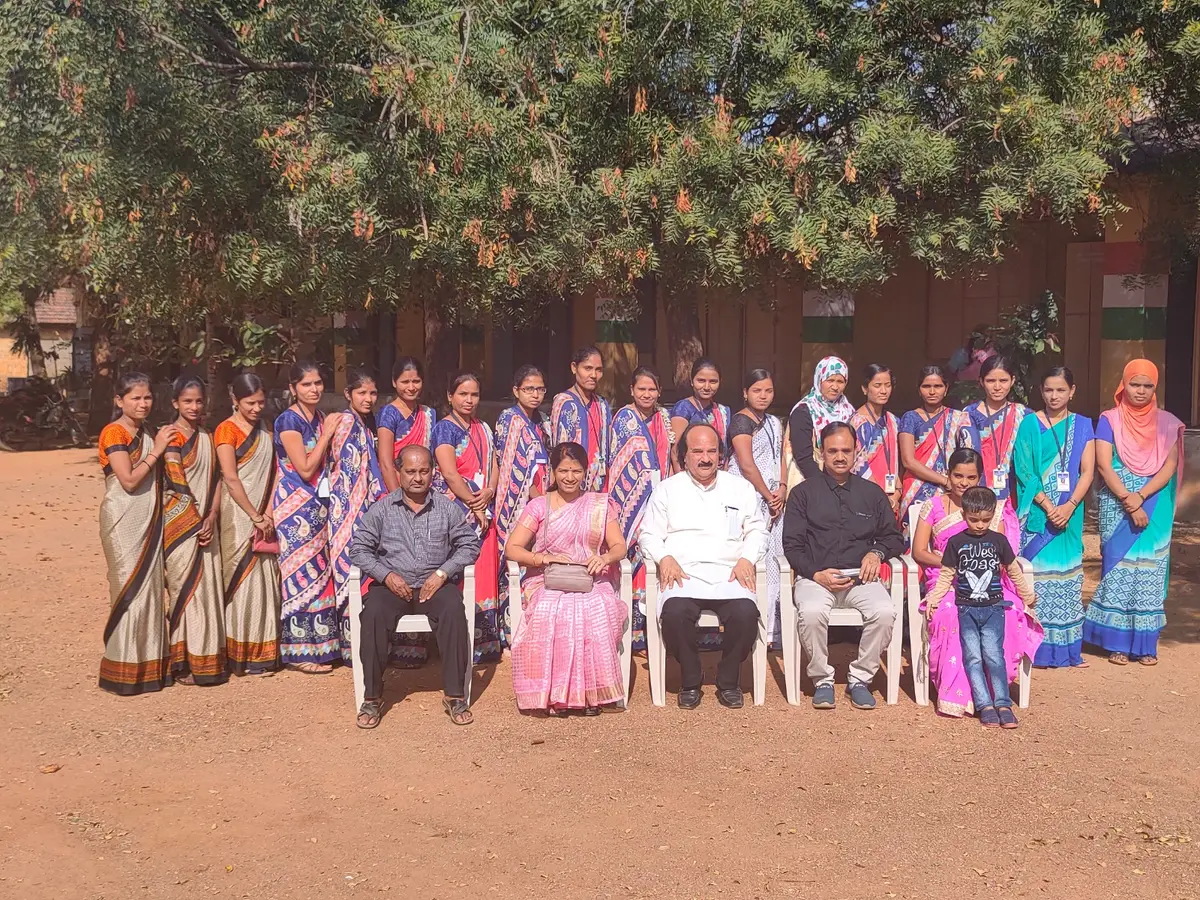 Smt.Manoramabai Bhimarao Huilgol College of: campus photo 3