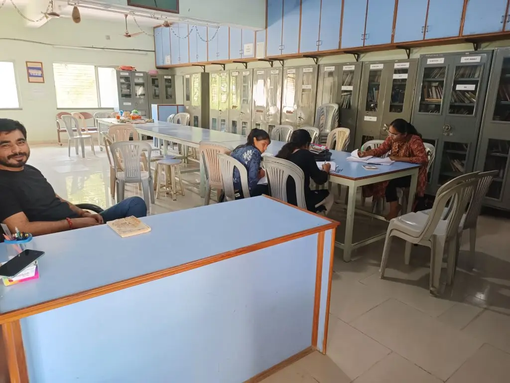 Smt. R. O. Patel Women'S B.Ed. College, Tankara: campus photo 4