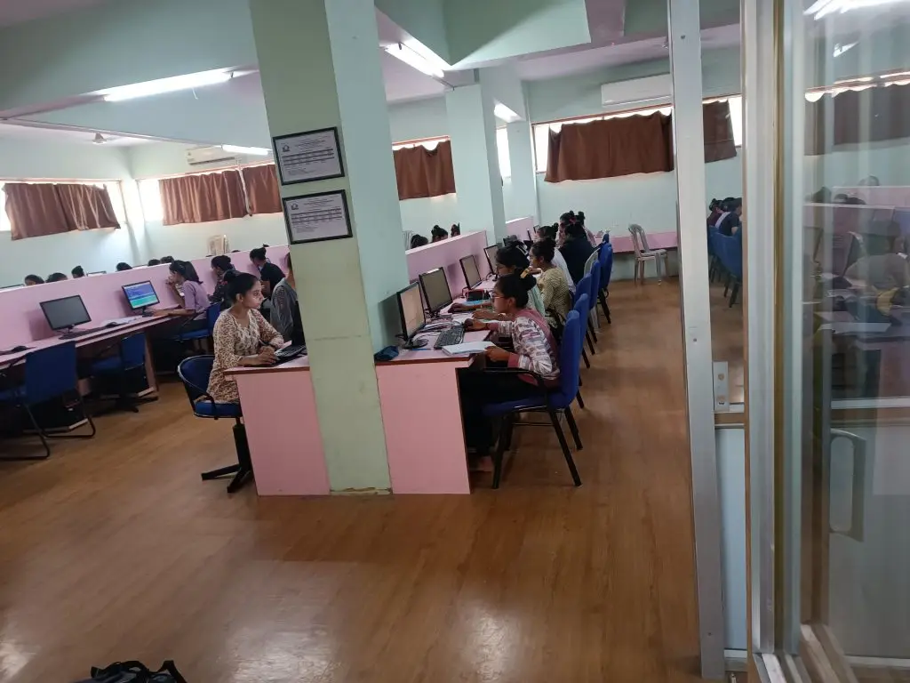 Smt. R. O. Patel Women'S B.Ed. College, Tankara: campus photo 5