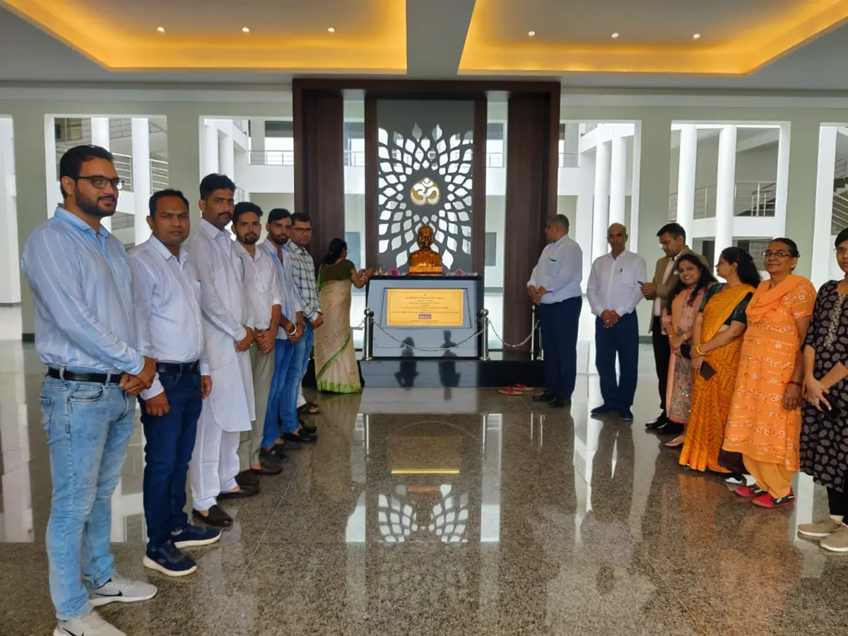 Smt. Rukmani Devi Ramdev Ladha Government College: campus photo 6