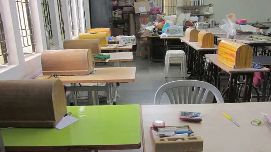 Smt. Sadguna C.U.Shah Home Science and C.U.Shah Arts & Commerce Mahila College: campus photo 6
