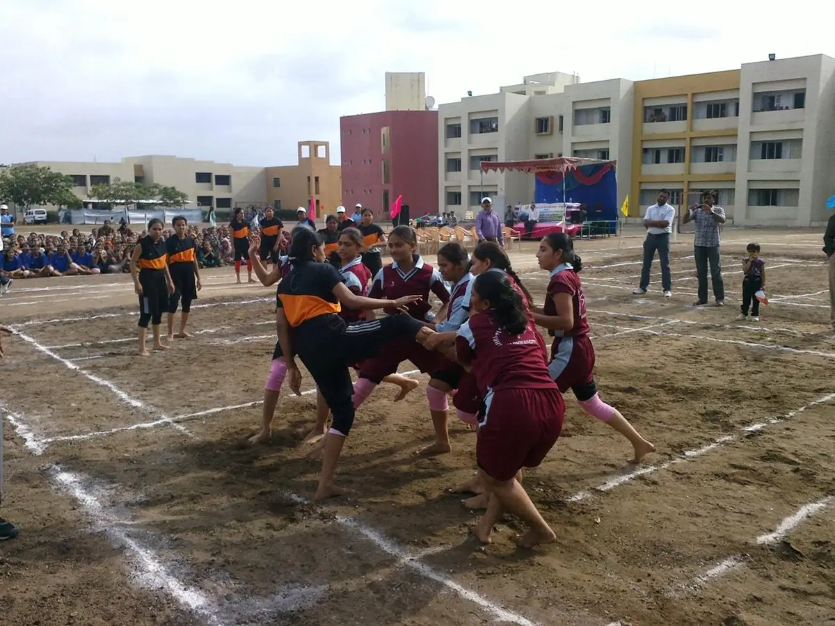 Smt. S.J.Varmora BBA and BCA Mahila College: campus photo 2