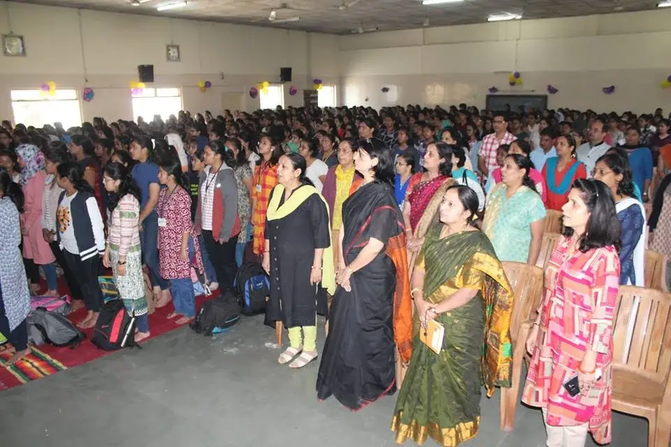 S.N.D.T.College of Home Science: campus photo 3