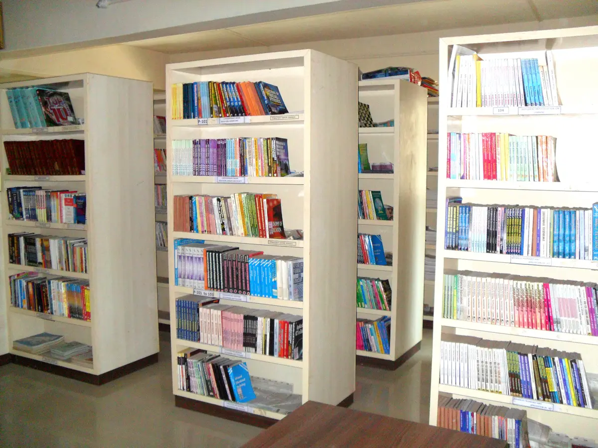 Snehvardhak Mandal Shaikshnik Trusts College of Education English Medium: campus photo 2