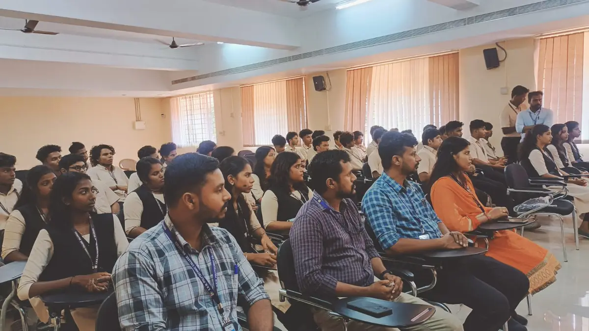 SNM Polytechnic College: campus photo 6