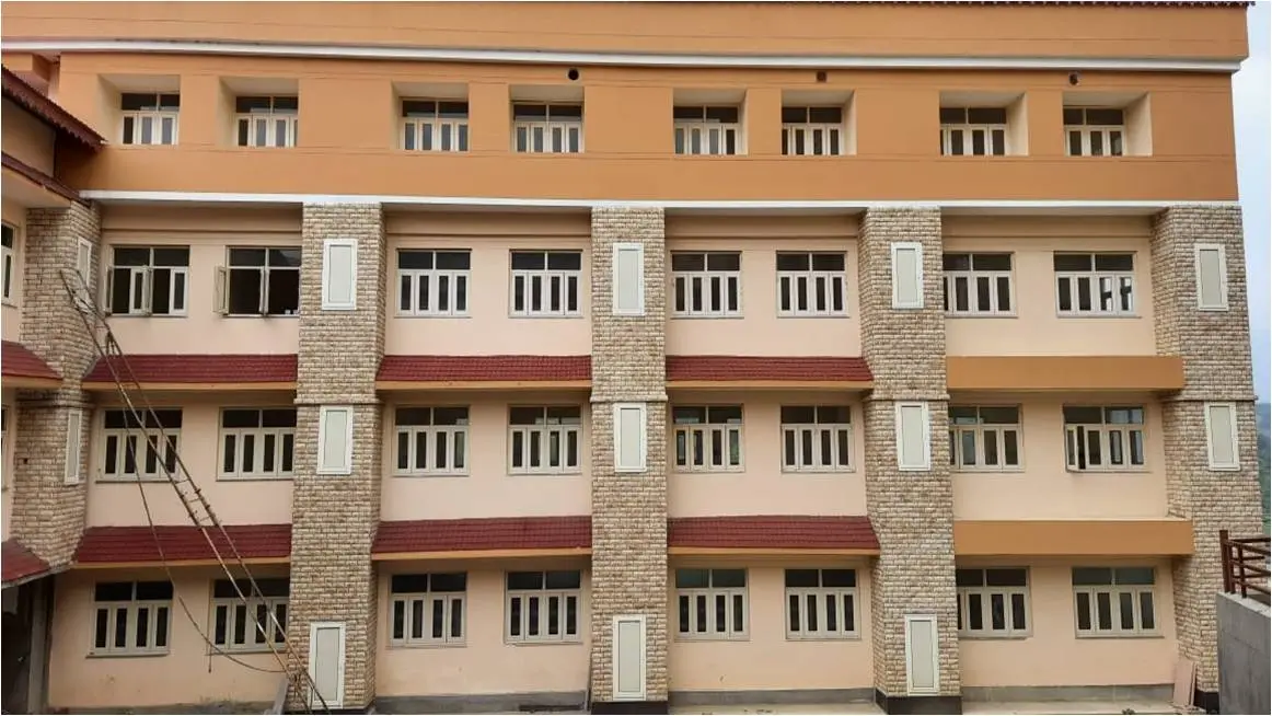 Soban Singh Jeena Government Institute of Medical Science and Research: campus photo 6