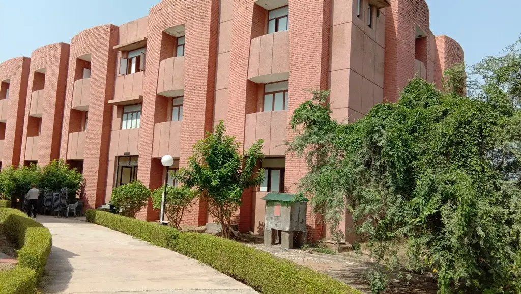 Sobhasaria School of Law: campus photo 2