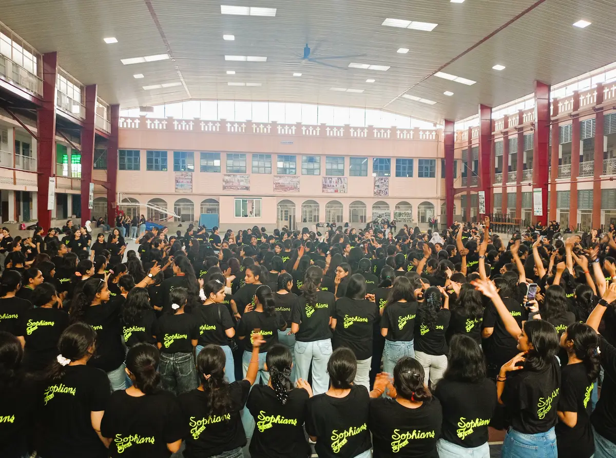 Sophia Girls College: campus photo 2