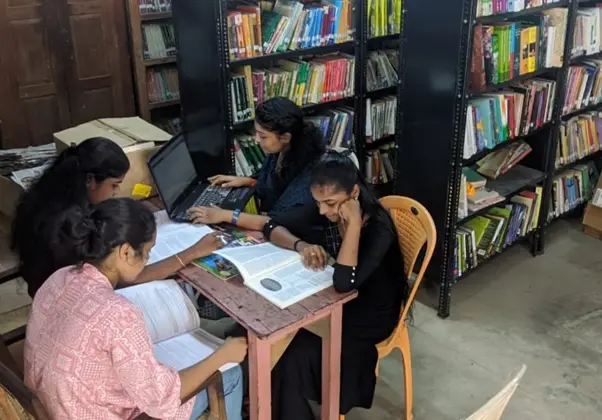 Sree Narayana College, Chathannur: campus photo 4