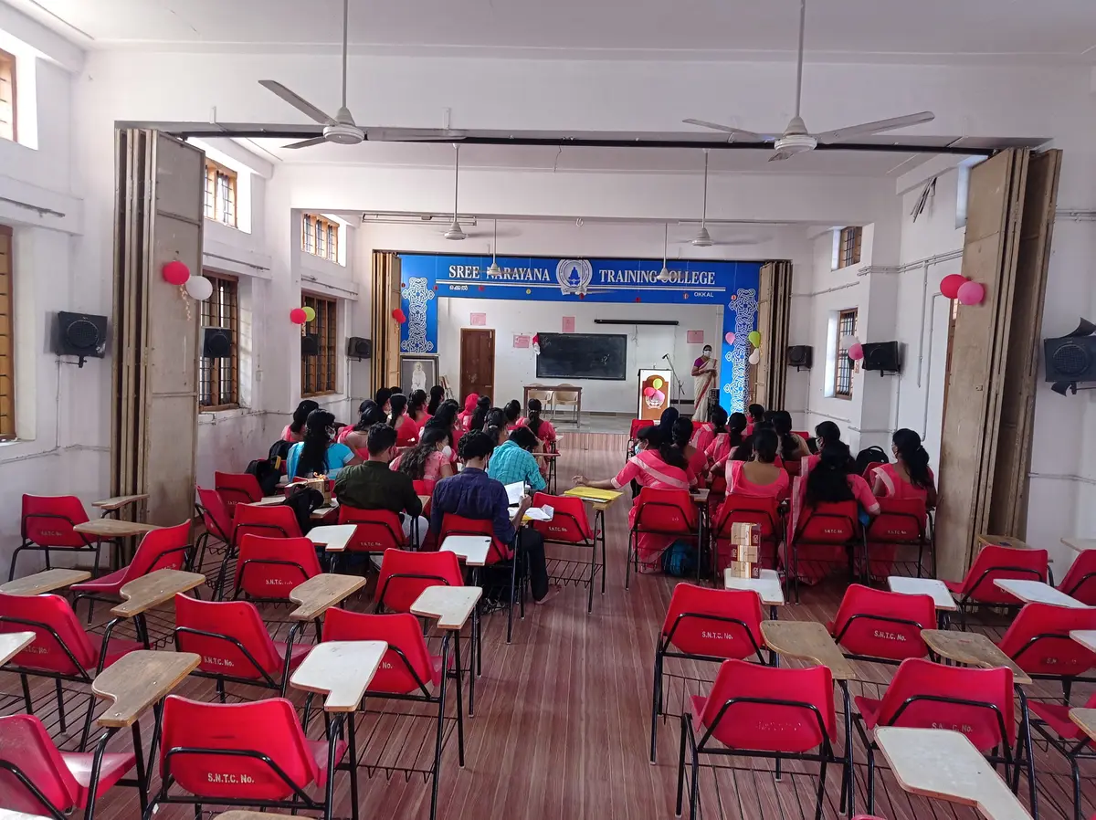 Sree Narayana Training College, Okkal: campus photo 1
