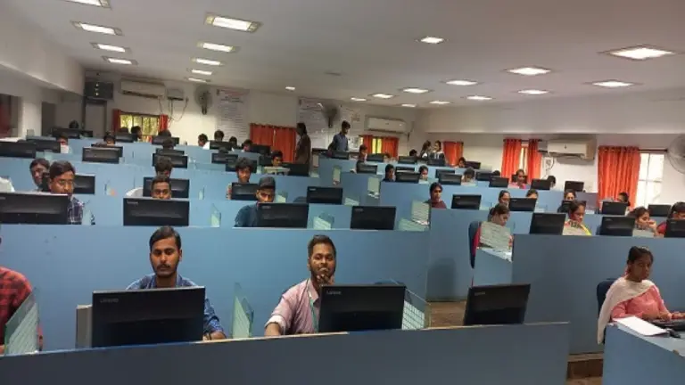 Sreenivasa Institute of Technology and Management Studies: campus photo 2