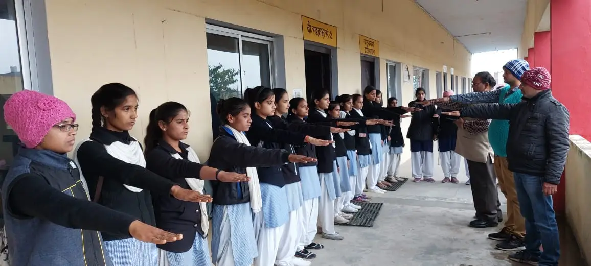 Sri Gurunanak Kanya Degree College, Gola Gokarannath: campus photo 8
