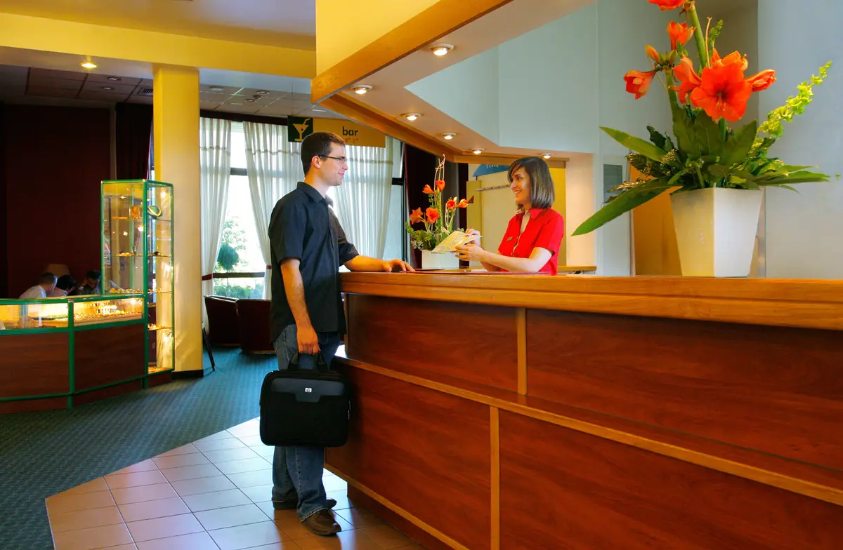 Sri Institute of Hotel Management and Culinary Arts: campus photo 1
