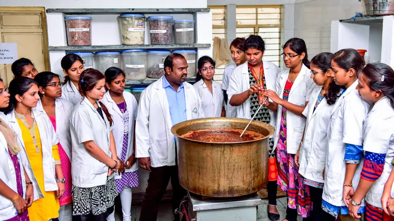 Sri Kalabyreshwara Ayurvedic Medical College: campus photo 4