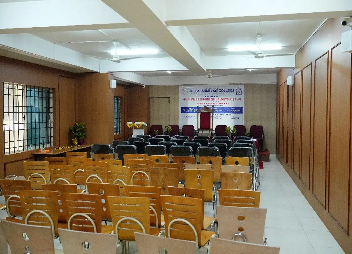 Sri Lakshmi Law College: campus photo 8