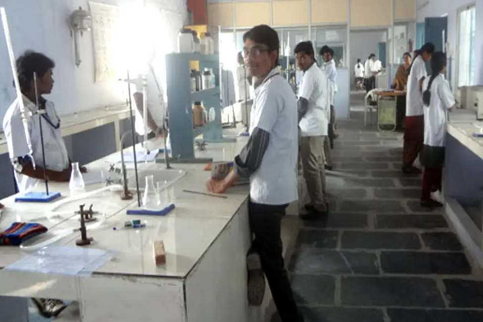 Sri Lakshmi Venkateswar Institute of Pharmaceutical Sciences: campus photo 3