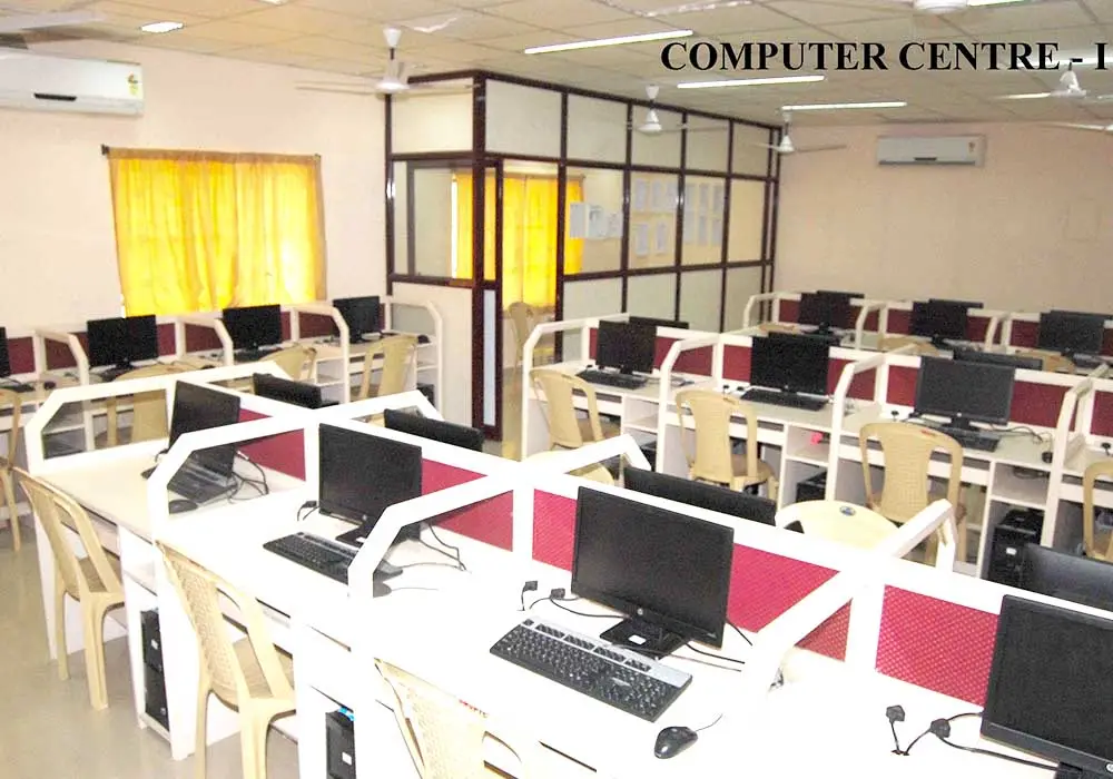 Sri Manakula Vinayagar Polytechnic College: campus photo 7
