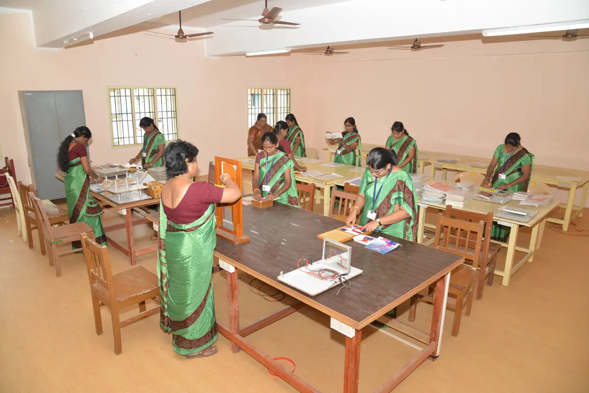 Sri Muthukumaran College of Education: campus photo 1