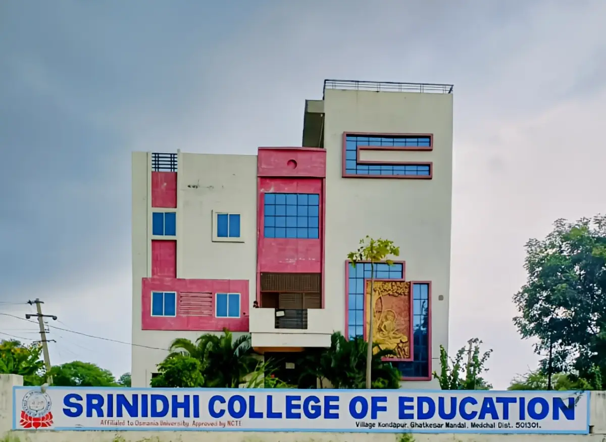 Sri Nidhi College of Education: campus photo 1