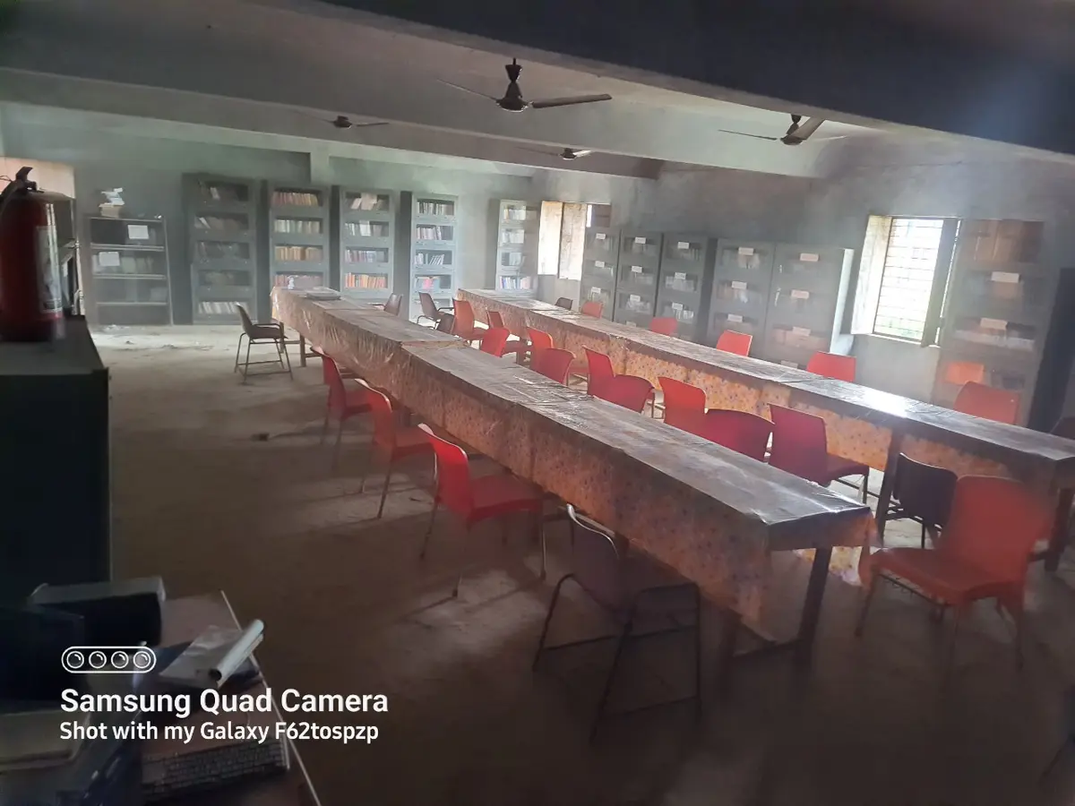 Sri Ram Prasad Vidhi Mahavidyalaya Pachkhara Jasra Prayagraj: campus photo 4