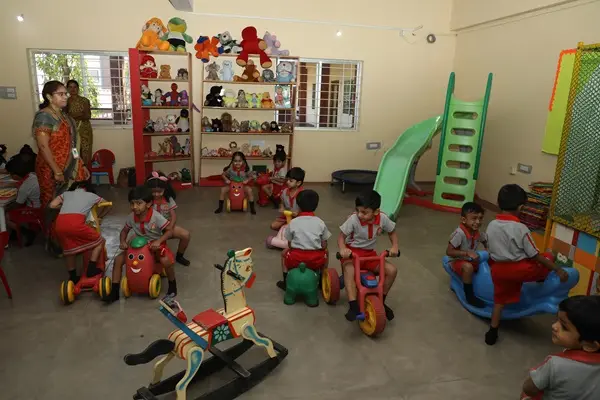 Sri Sharada Public School: campus photo 1