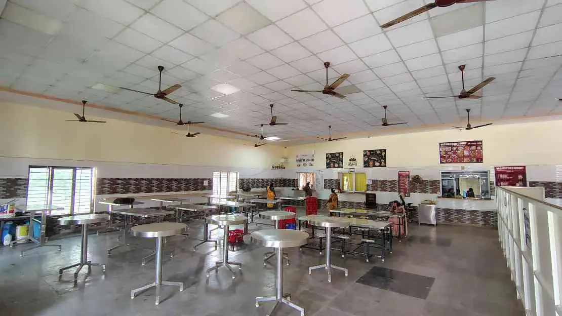 Sri Vasavi Institute of Pharmaceutical Sciences: campus photo 3