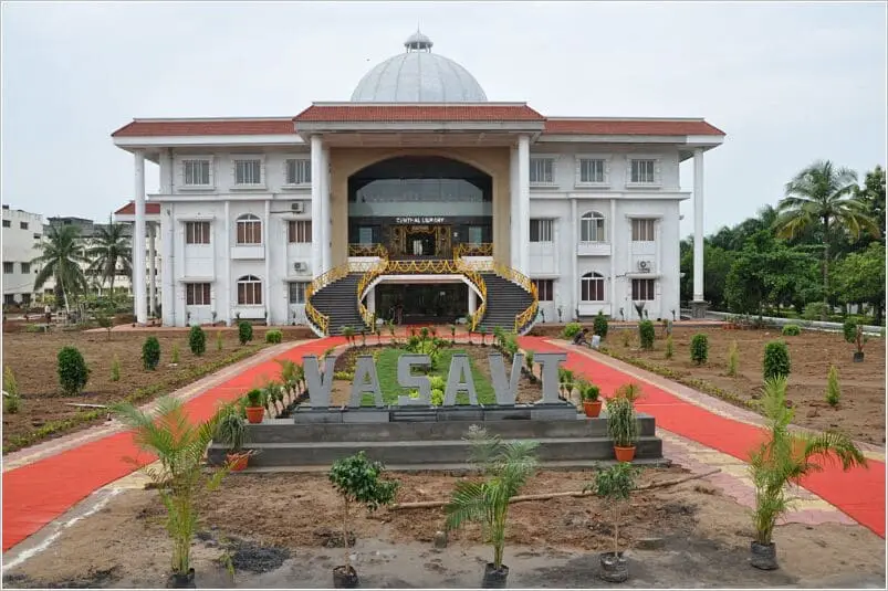 Sri Vasavi Institute of Pharmaceutical Sciences: campus photo 1
