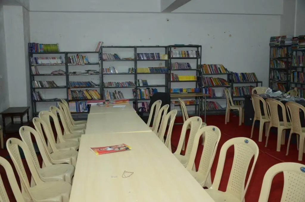 Sri Venkateshwara First Grade College campus