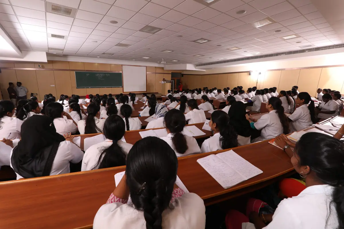 Sri Venkateshwaraa Medical College Hospital and Research Centre: campus photo 5