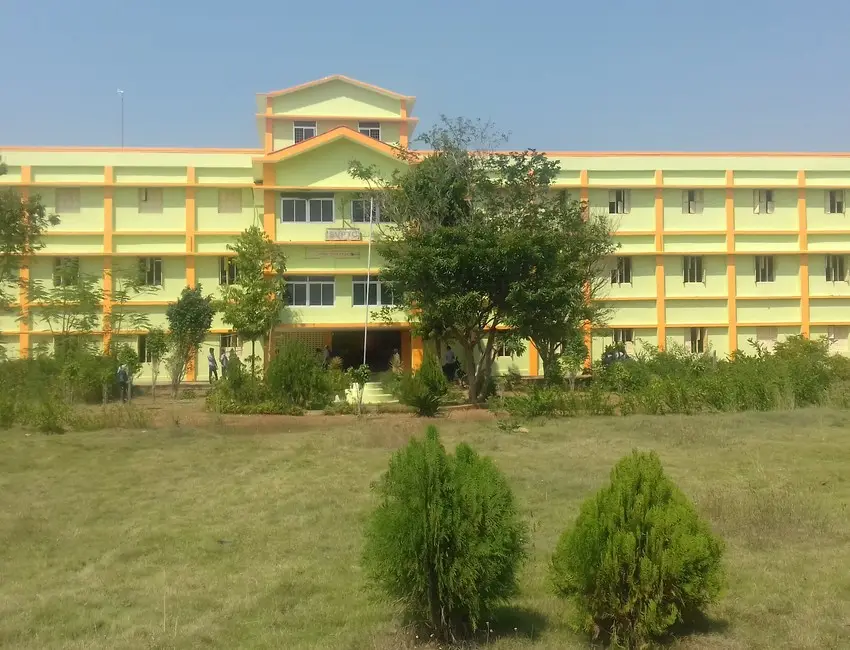 Sri Venkateswara Polytechnic College Parasur: campus photo 4