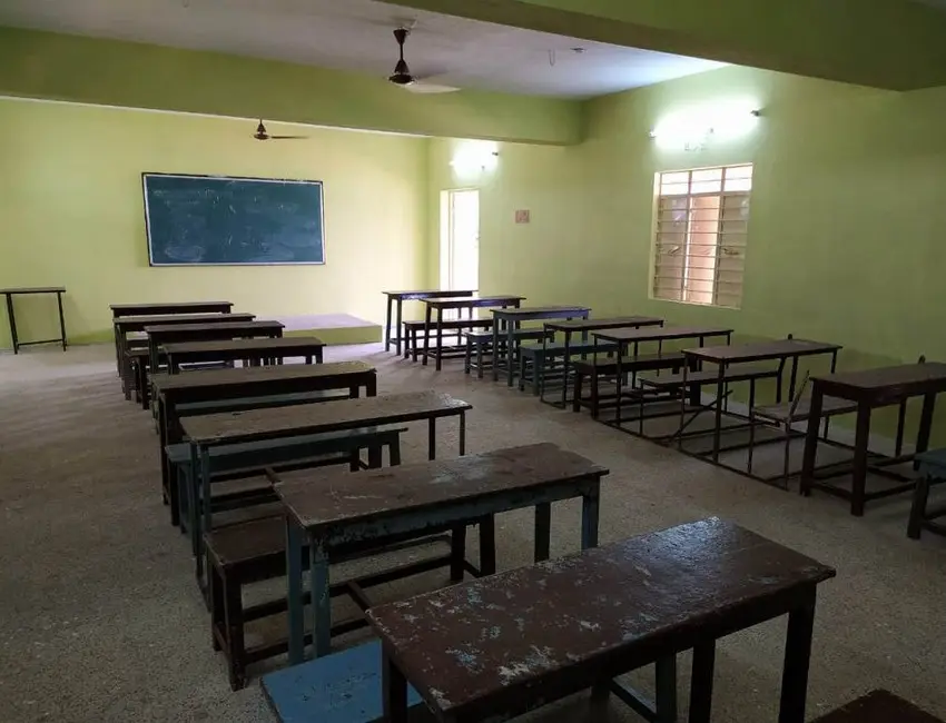 Sri Venkateswara Polytechnic College Parasur: campus photo 5