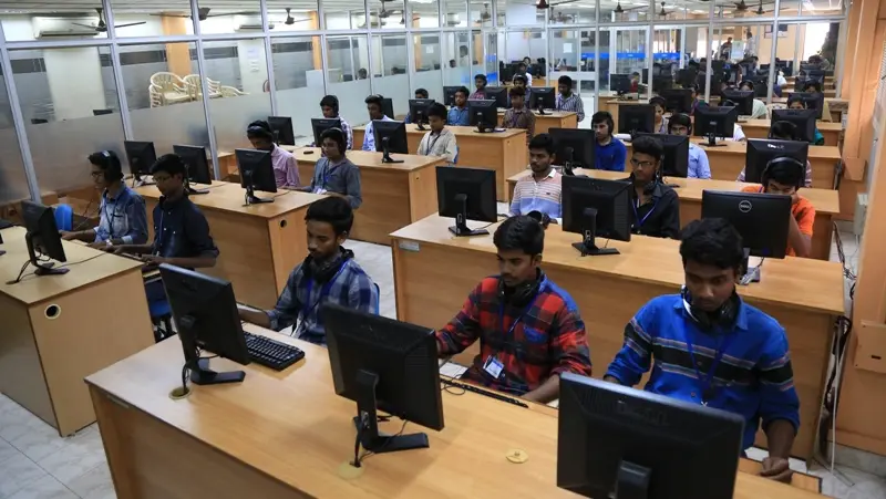 SRKR Engineering College: campus photo 5