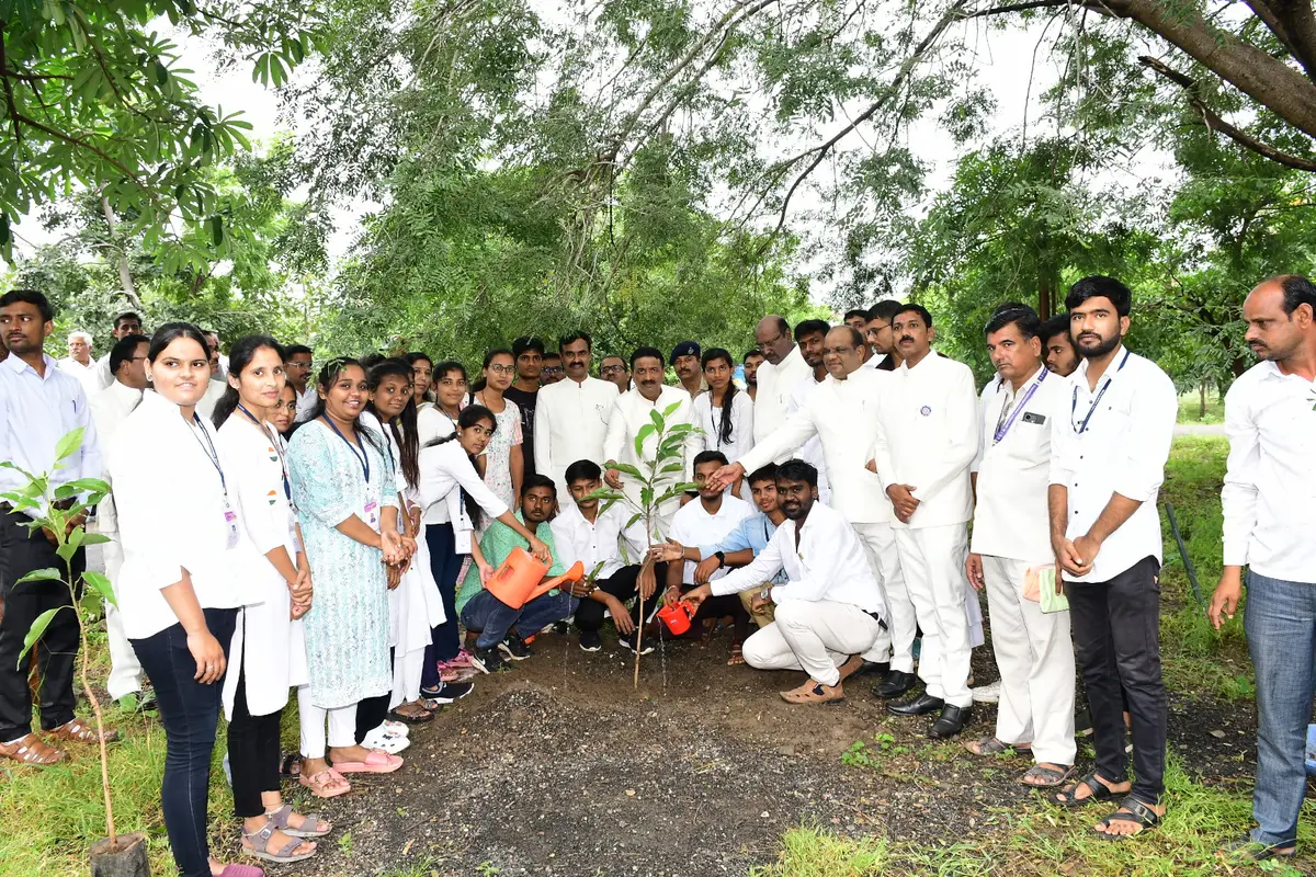 Swami Ramanand Teerth Marathwada University (SRTMUN): campus photo 1