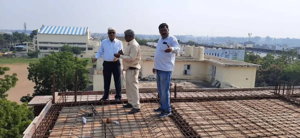 Ssvps'S Late Karmaveer Dr.P.R. Ghogrey Science College, Dhule.: campus photo 4