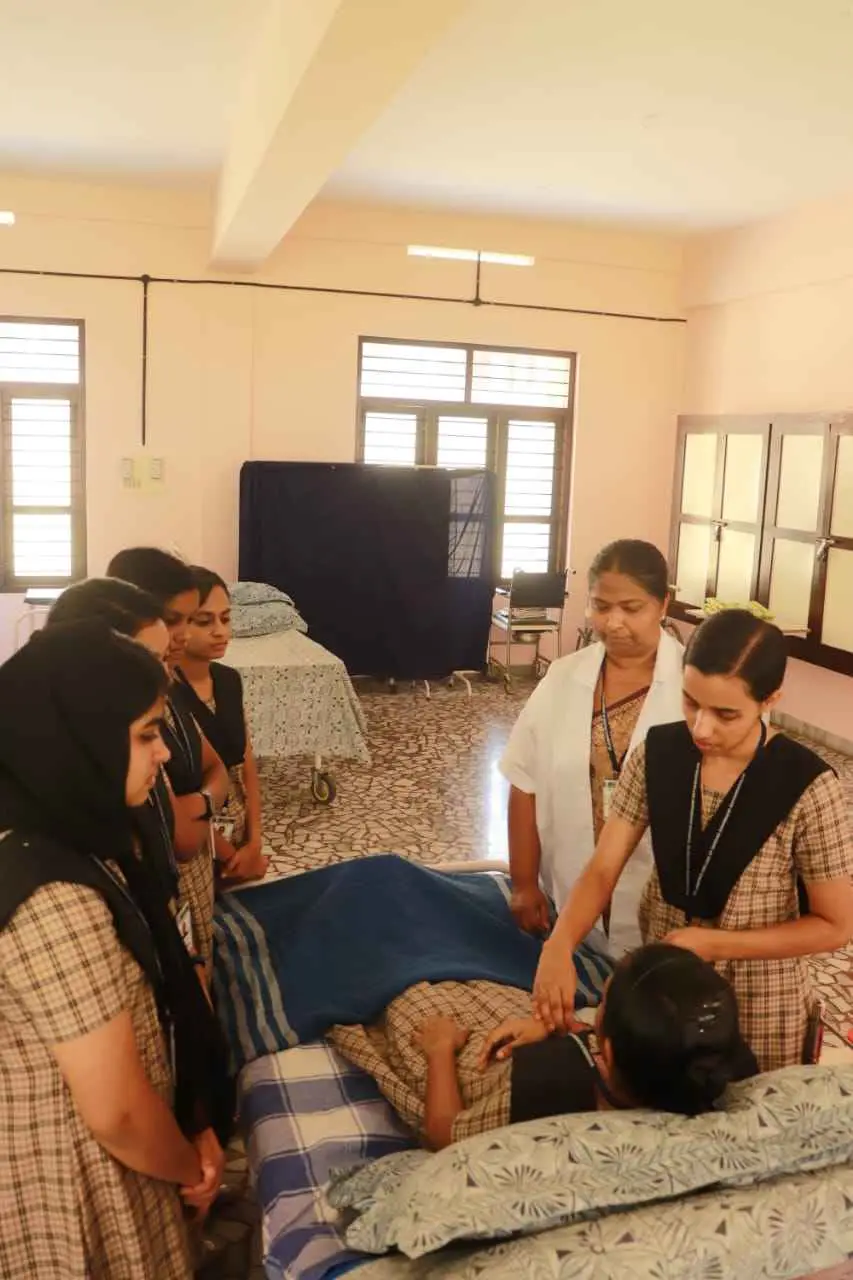 St. Josephs College of Nursing, St. Josephs Hospital: campus photo 2