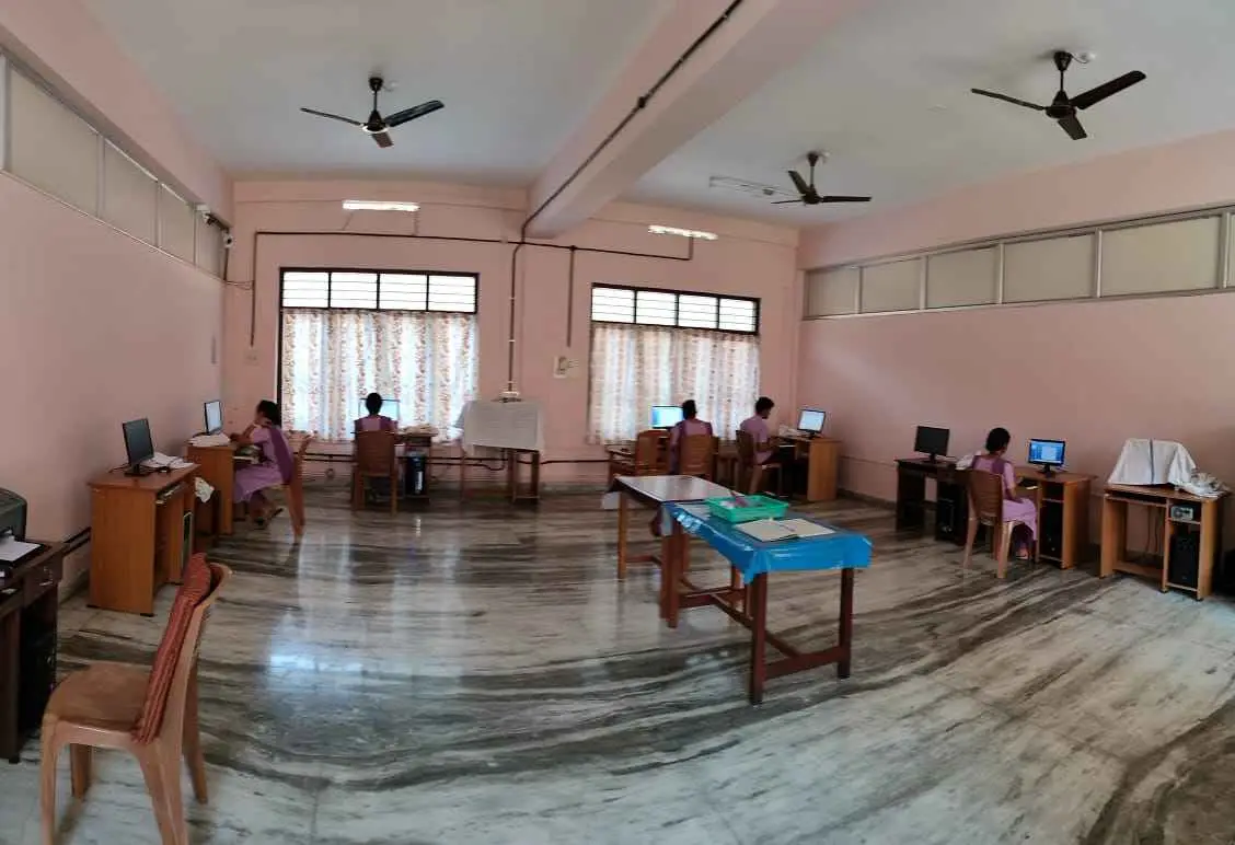 St. Josephs College of Nursing, St. Josephs Hospital: campus photo 1