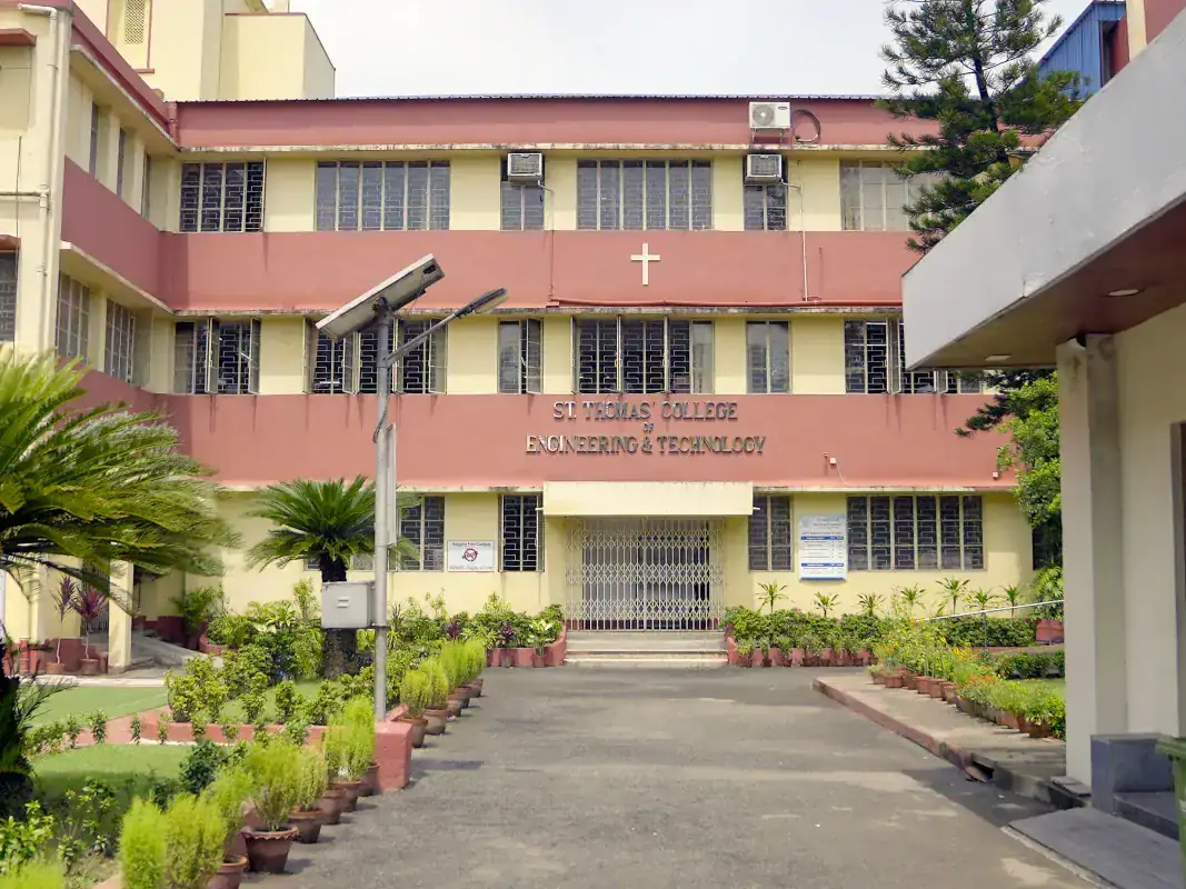 St. Thomas College of Engineering & Technology 122: campus photo 1