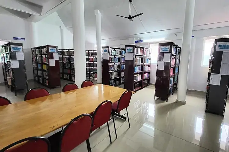 St. Thomas College of Engineering and Technology, Chengannoor: campus photo 2
