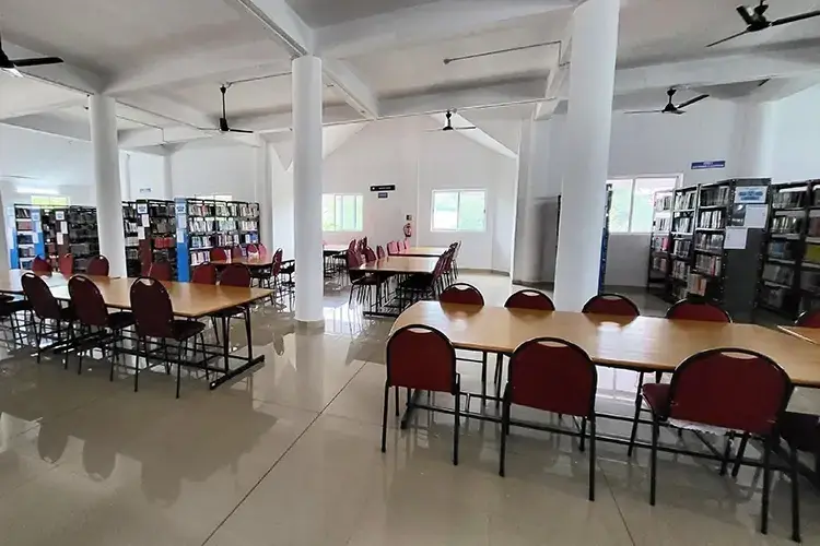 St. Thomas College of Engineering and Technology, Chengannoor: campus photo 4