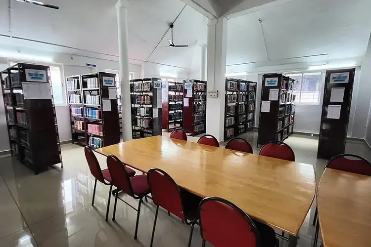 St. Thomas College of Engineering and Technology, Chengannoor: campus photo 6