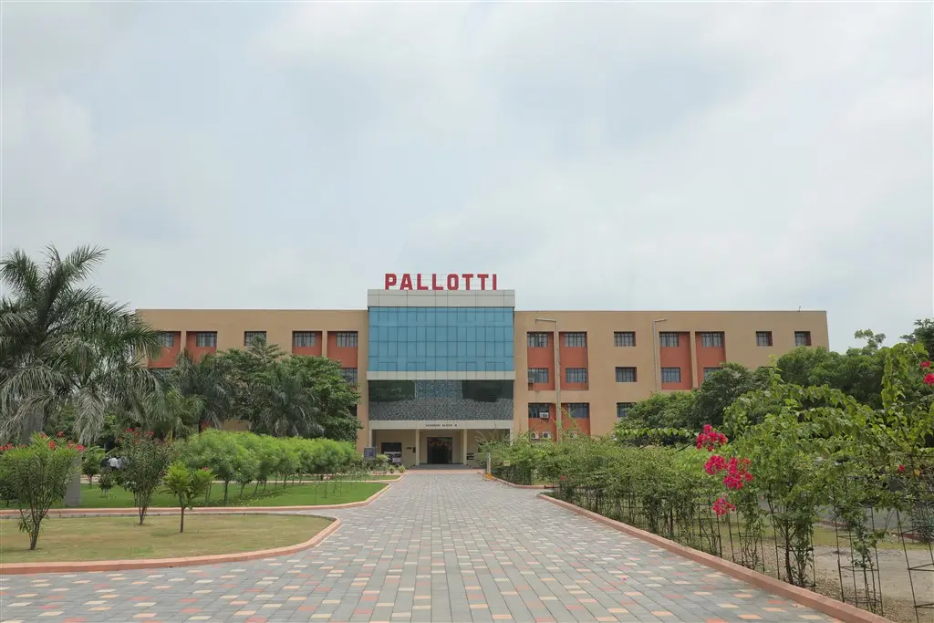 St. Vincent Pallotti College of Engineering and Technology (SVPCET): campus photo 1