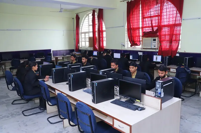 Subharti Polytechnic College: campus photo 3