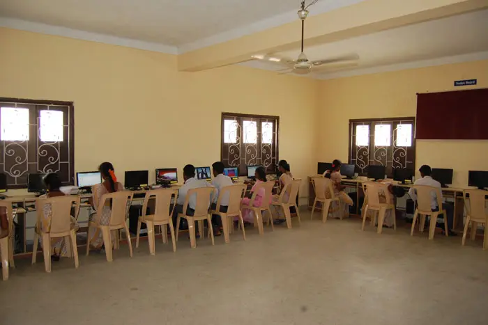 Suraj College of Education: campus photo 3