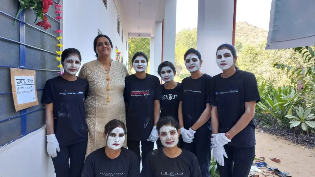 Suraj Narayan Pareek Mahila T.T. College: campus photo 7