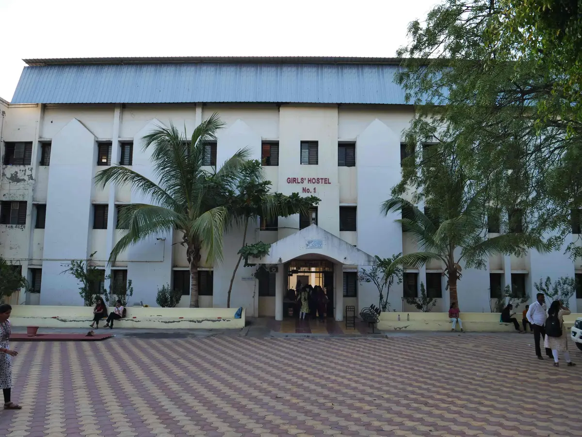 Sveri Law College: campus photo 5