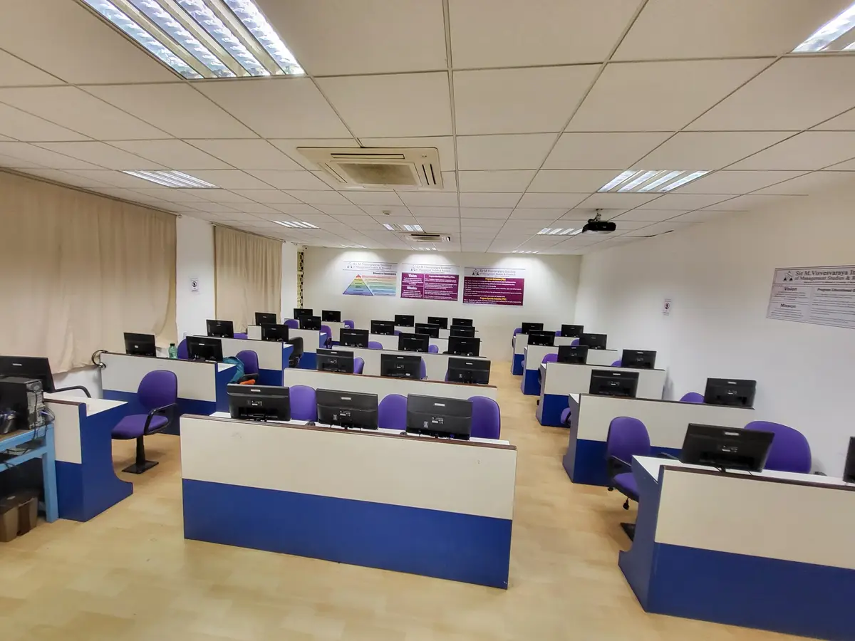 SVIMS campus photo 1