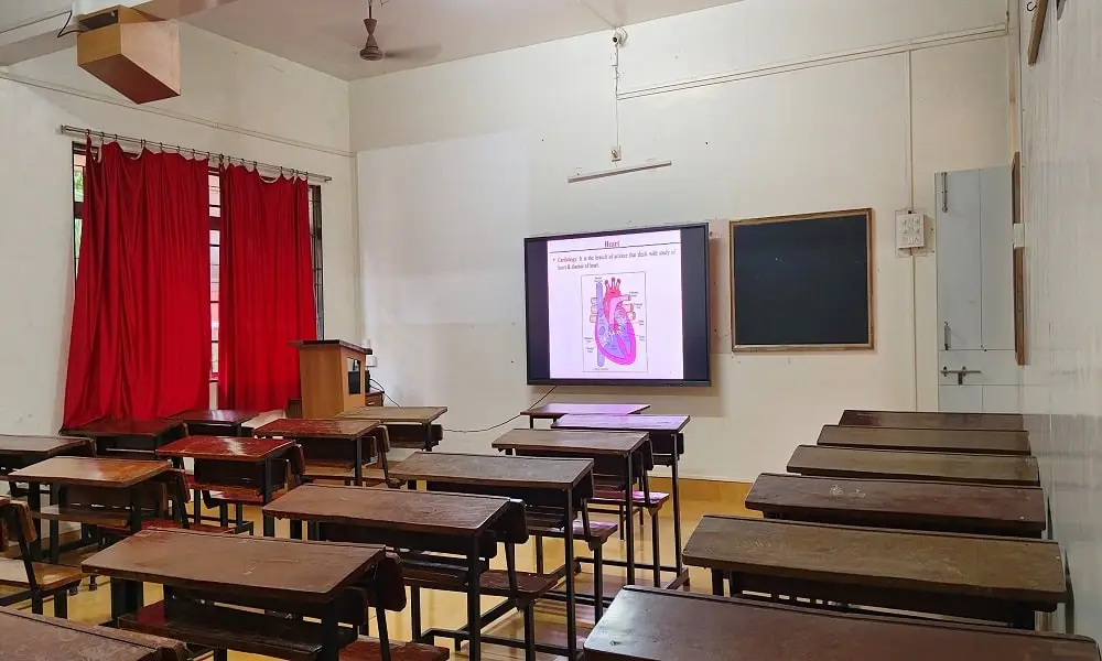 SVJCT's Samarth Nursing College, At-Kasarwadi: campus photo 2