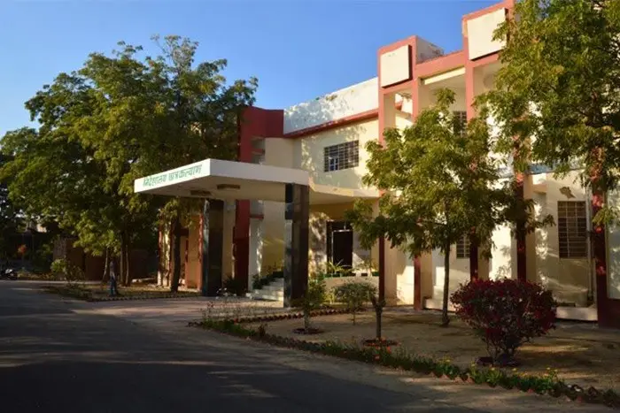 Swami Keshwanand Rajasthan Agricultural University (SKRAU): campus photo 6