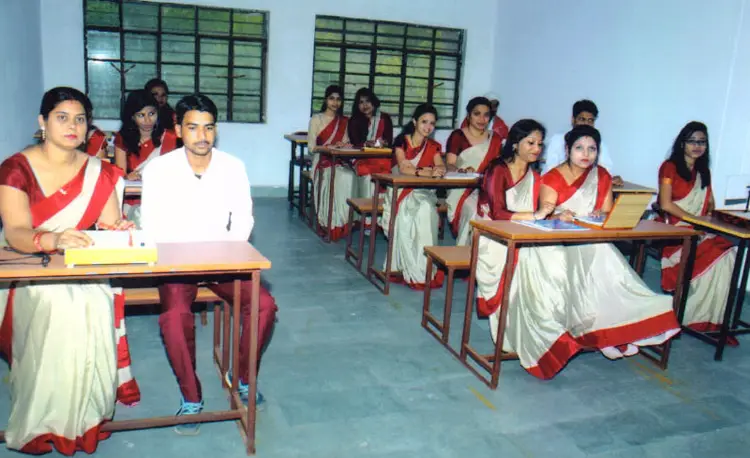 Swami Pragyanand Education College, Katangi campus photo 5