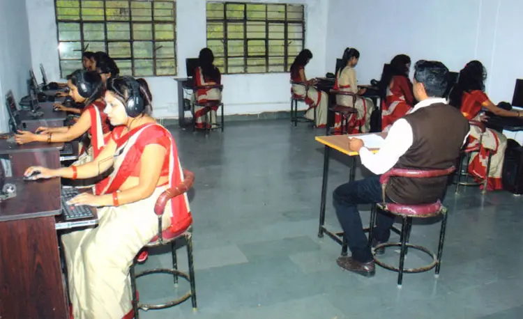 Swami Pragyanand Education College, Katangi campus photo 3